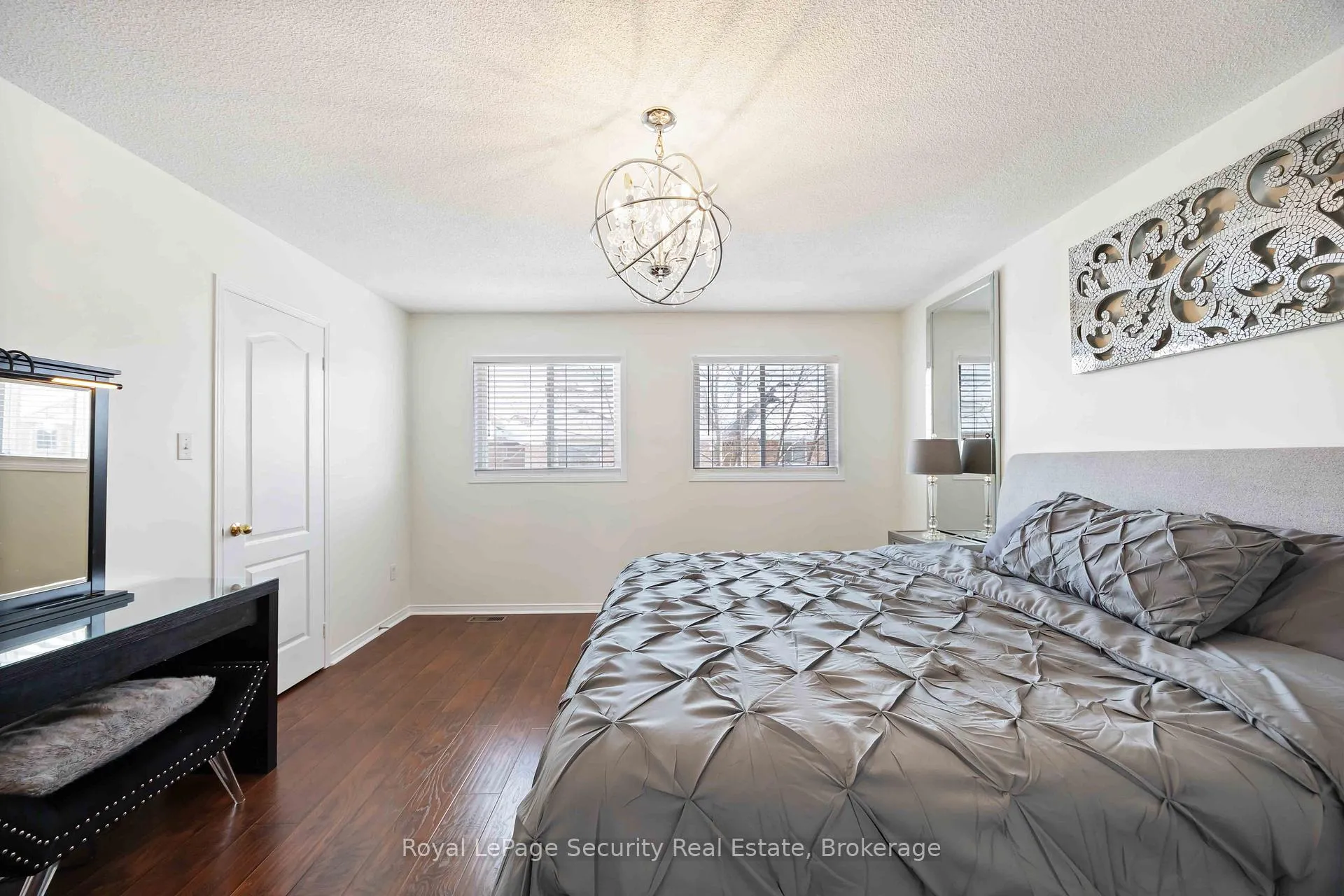 Photo 23 of 59 Marjoram Drive, Ajax, South East — HOMEH