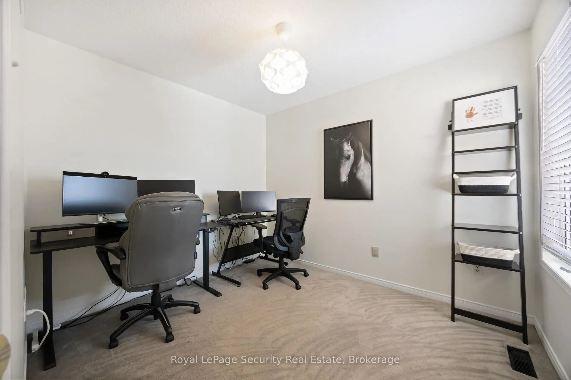 Photo 30 of 59 Marjoram Drive, Ajax, South East — HOMEH