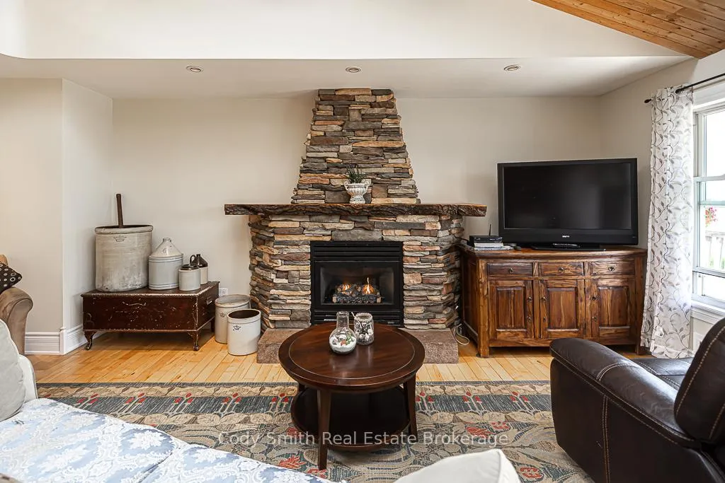 Photo 13 of 2059 Upper Big Chute Road, Severn, Rural Severn — HOMEH
