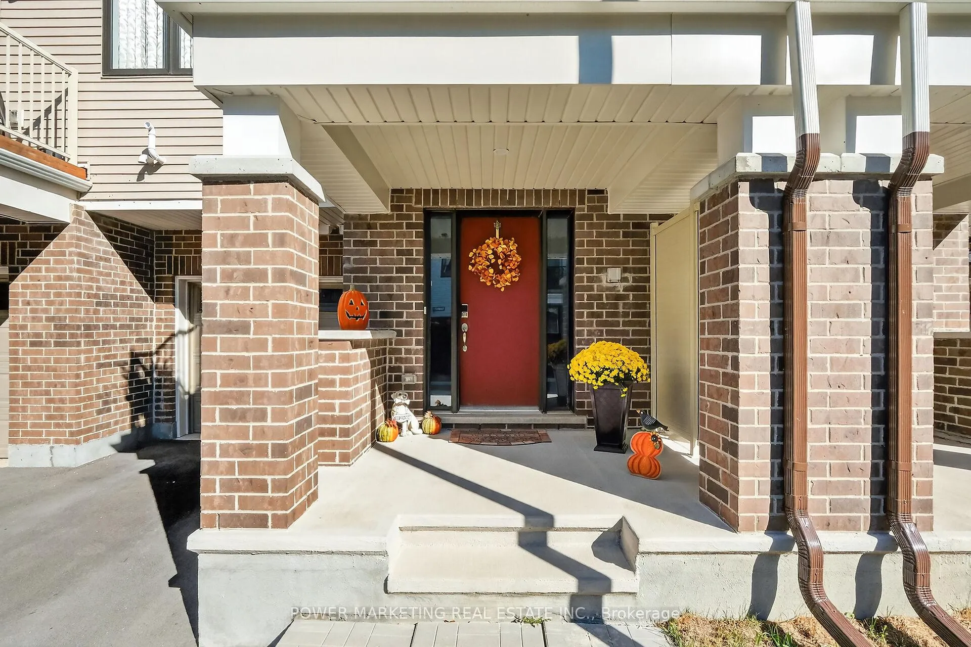 Photo 4 of 715 Hydrus Private, Ottawa, Barrhaven - Half Moon Bay — HOMEH