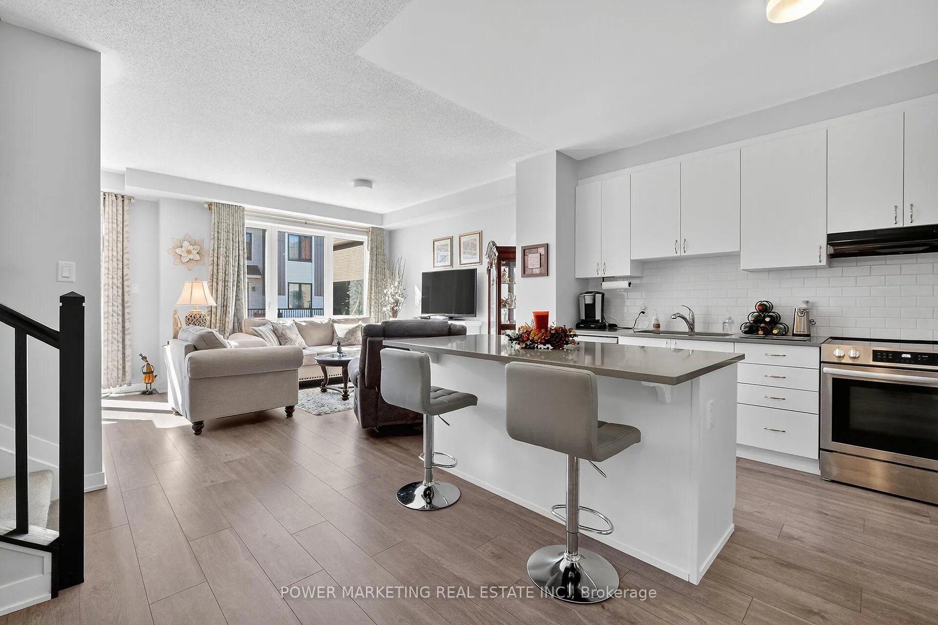 Photo 10 of 715 Hydrus Private, Ottawa, Barrhaven - Half Moon Bay — HOMEH