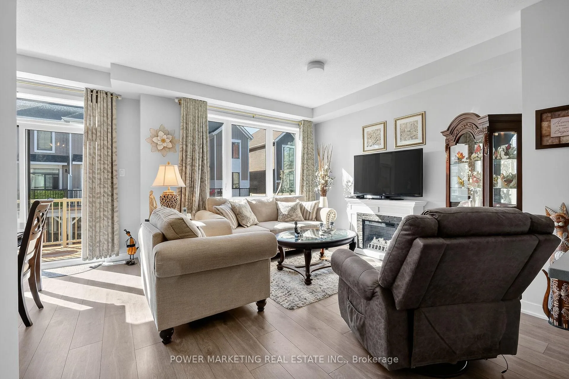 Photo 11 of 715 Hydrus Private, Ottawa, Barrhaven - Half Moon Bay — HOMEH