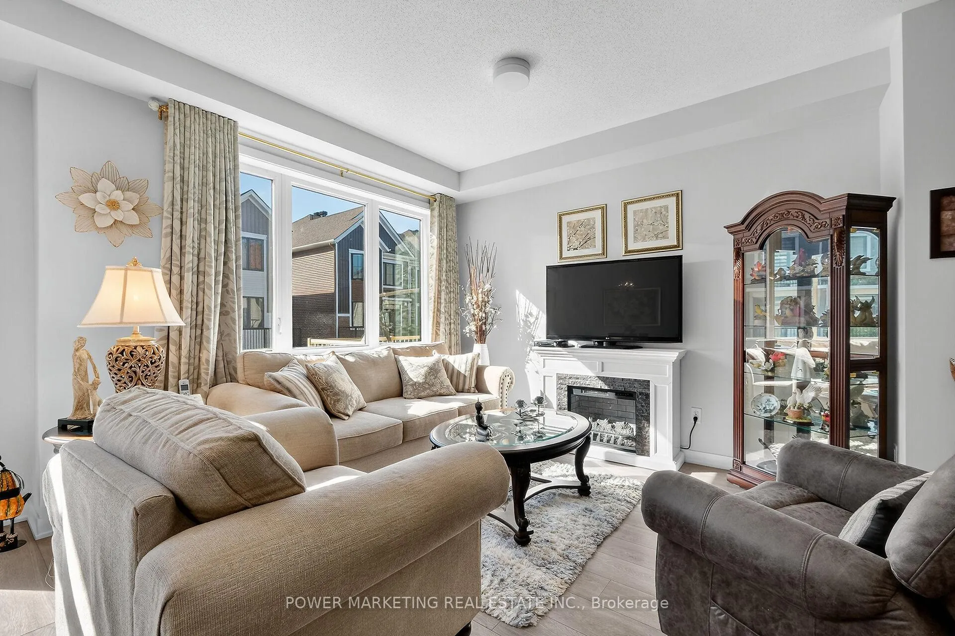 Photo 12 of 715 Hydrus Private, Ottawa, Barrhaven - Half Moon Bay — HOMEH