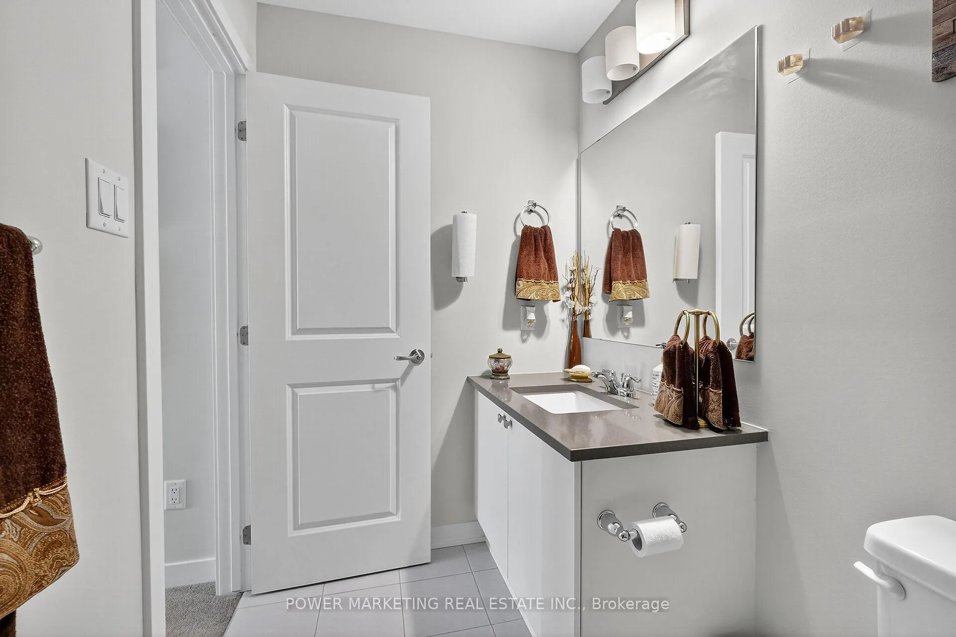 Photo 40 of 715 Hydrus Private, Ottawa, Barrhaven - Half Moon Bay — HOMEH