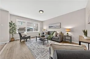 Photo 9 of 19 Blackbird Circle, Cambridge — HOMEH