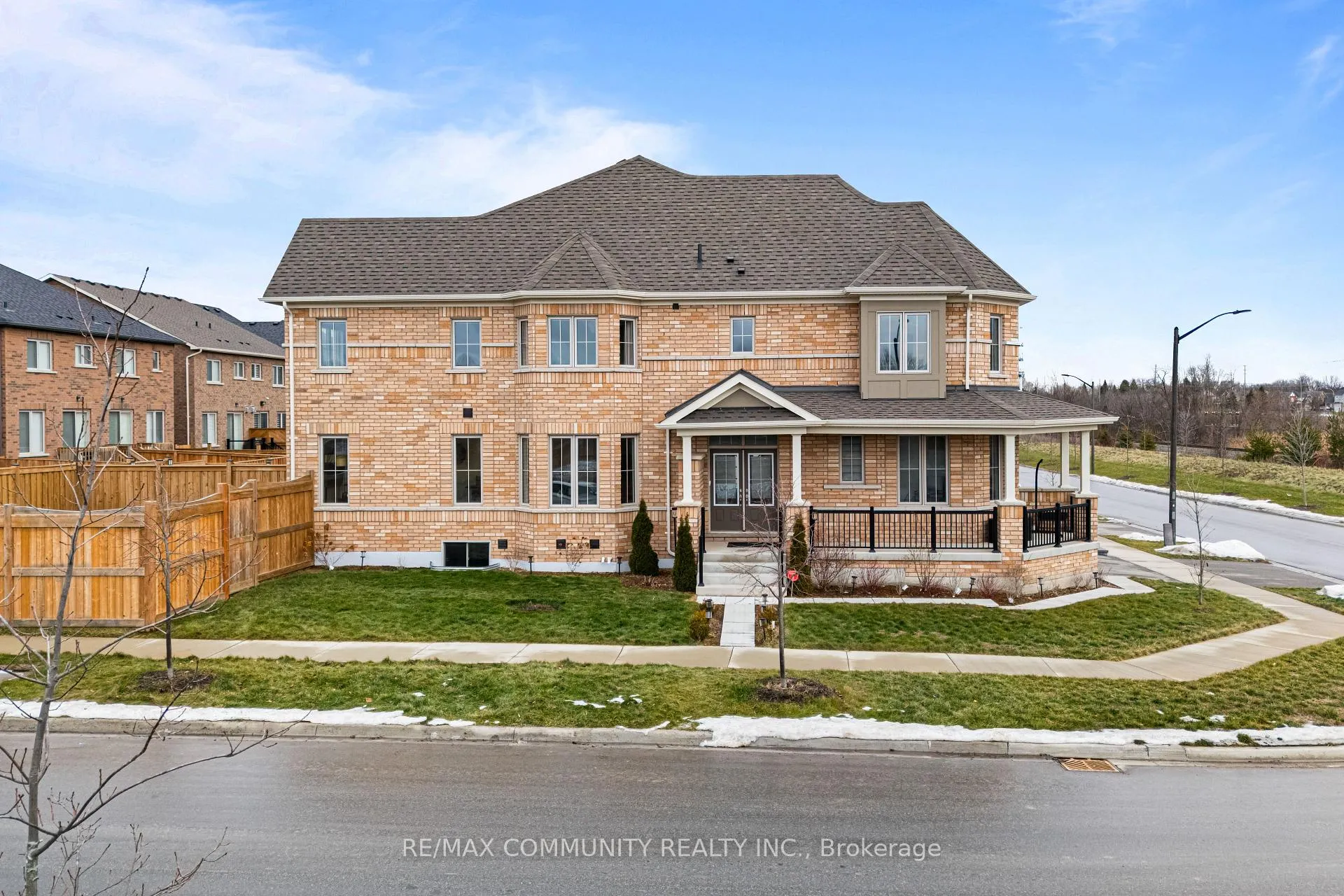 Photo 1 of 88 Littlewood Drive, Whitby, Rural Whitby — HOMEH
