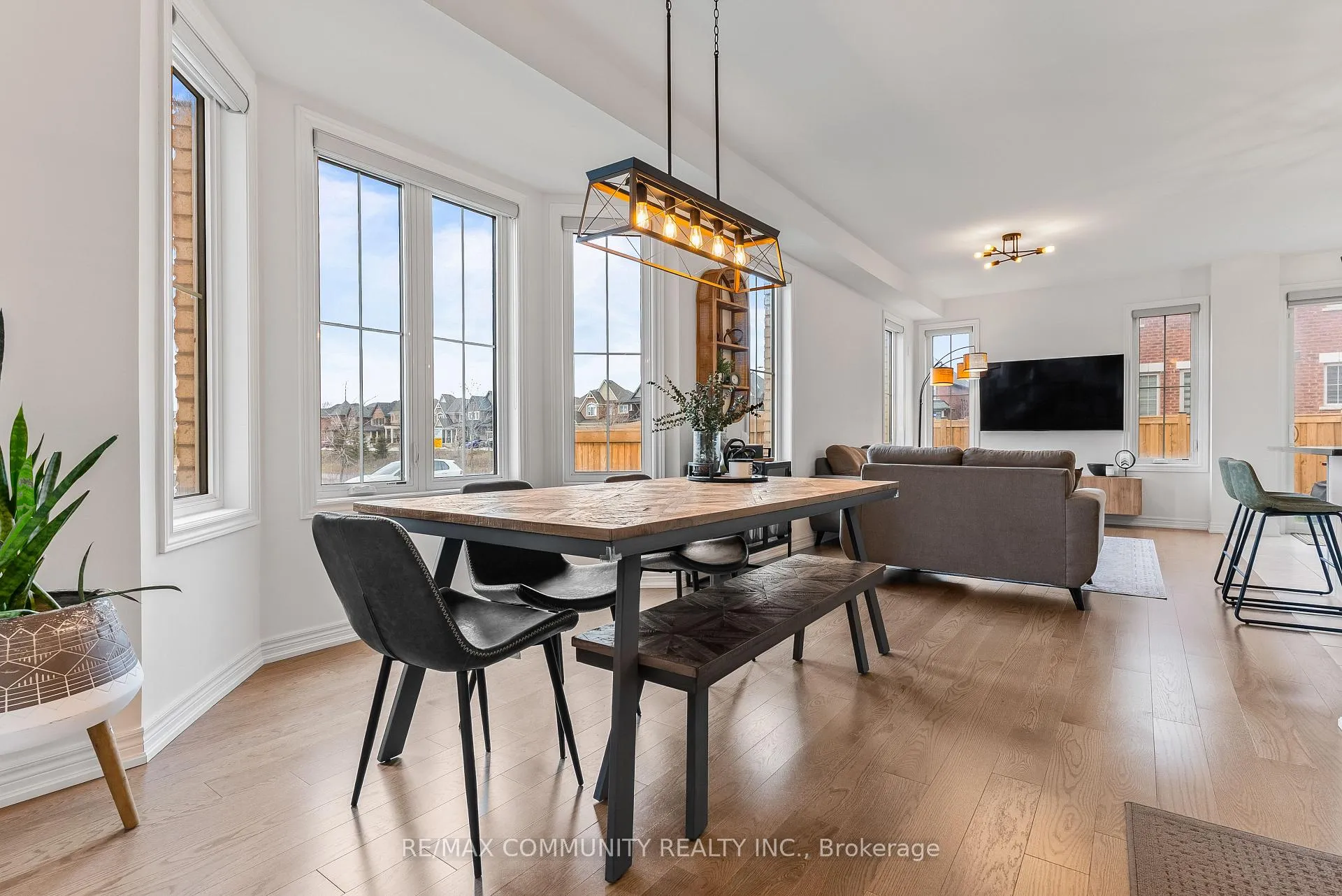 Photo 14 of 88 Littlewood Drive, Whitby, Rural Whitby — HOMEH