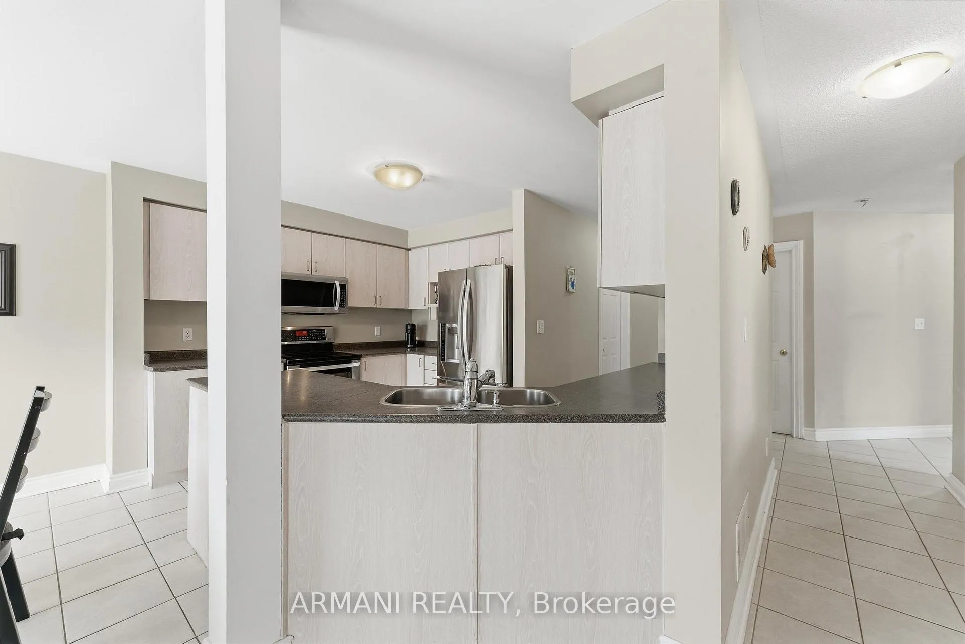 Photo 19 of 46 Purcell Crescent, Vaughan, Maple — HOMEH