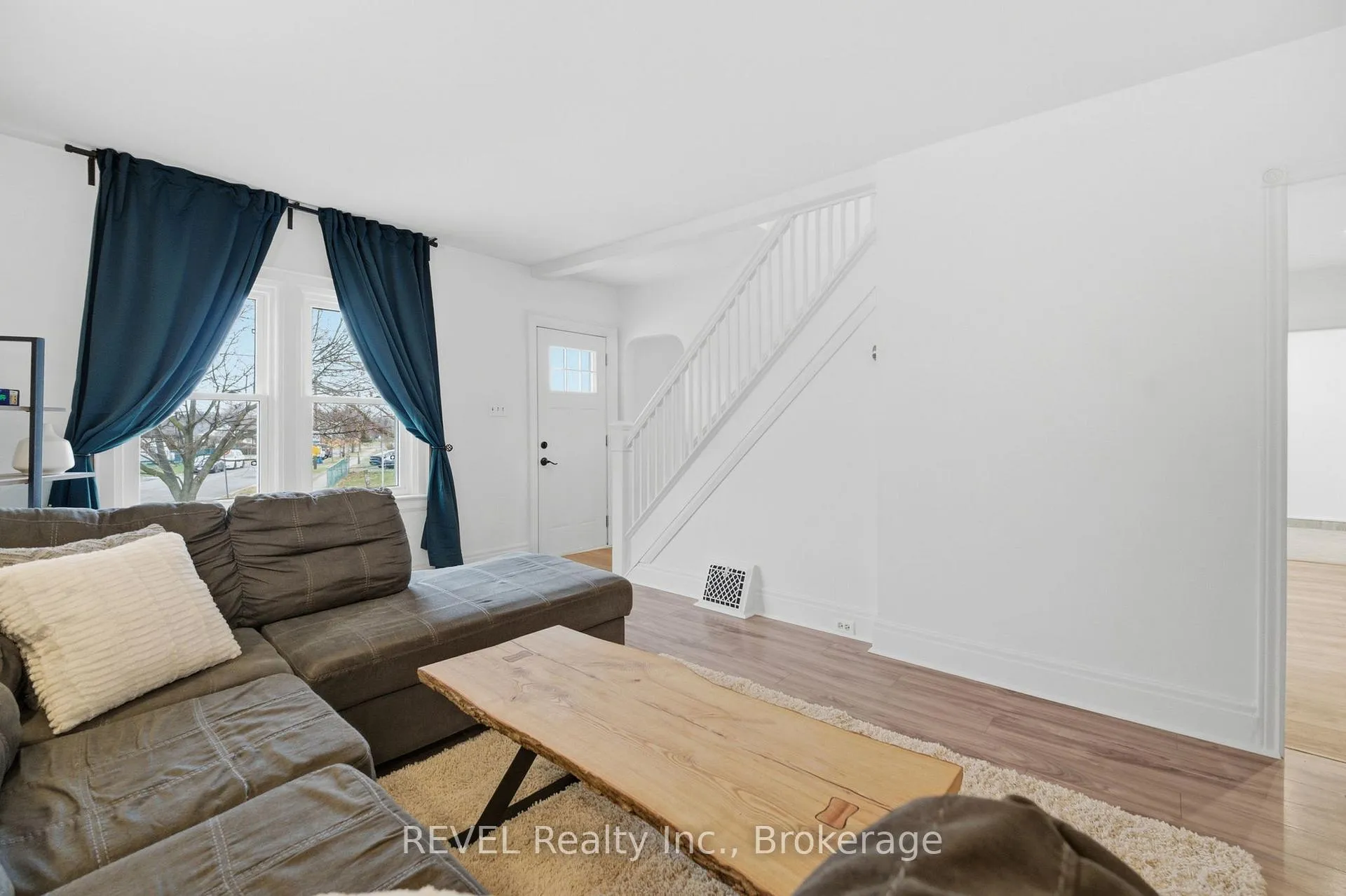 Photo 19 of 18 Lincoln Avenue, St. Catharines, Oakdale — HOMEH