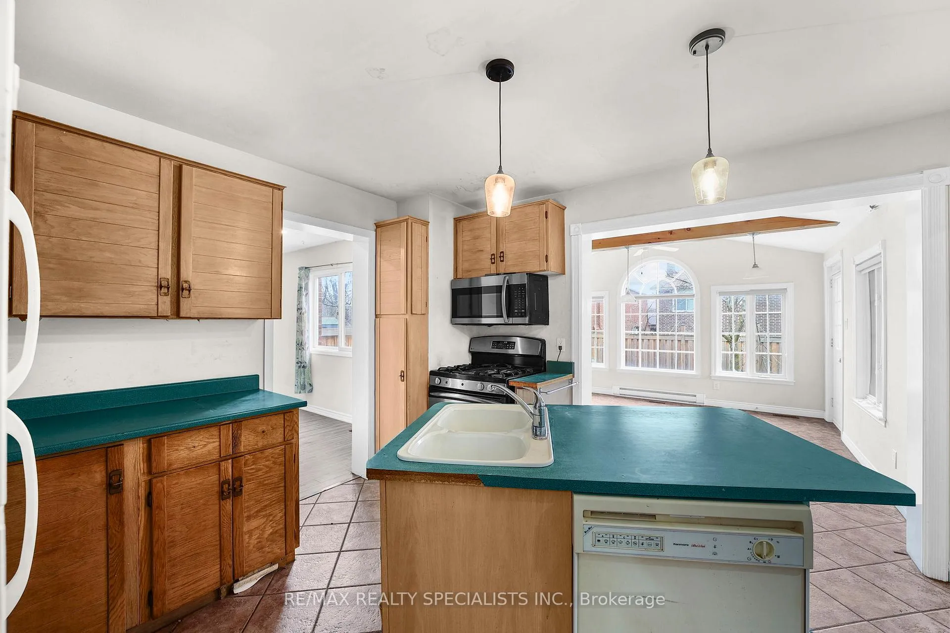 Photo 25 of 56 Pepler Place, Barrie, Sunnidale — HOMEH