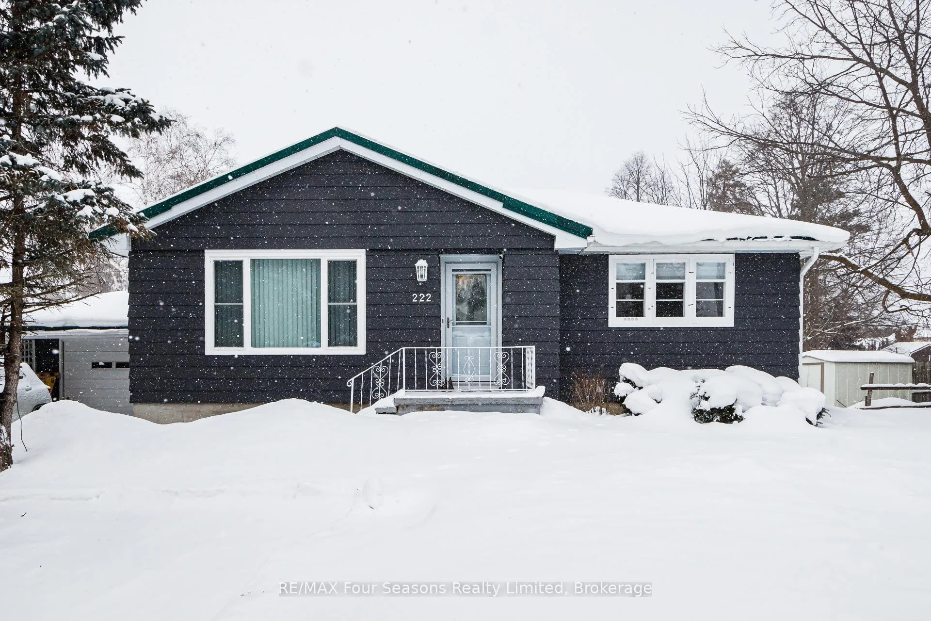 Photo 1 of 222 Charles Street, Clearview, Stayner — HOMEH