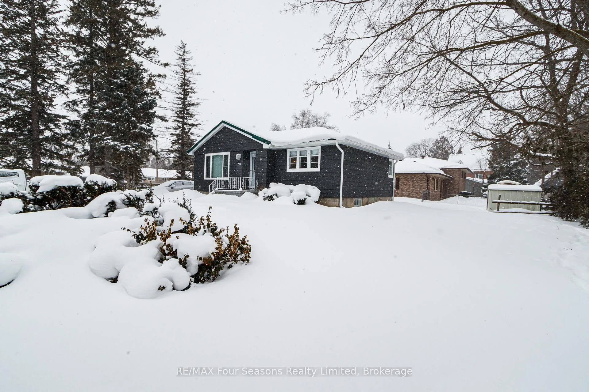 Photo 6 of 222 Charles Street, Clearview, Stayner — HOMEH