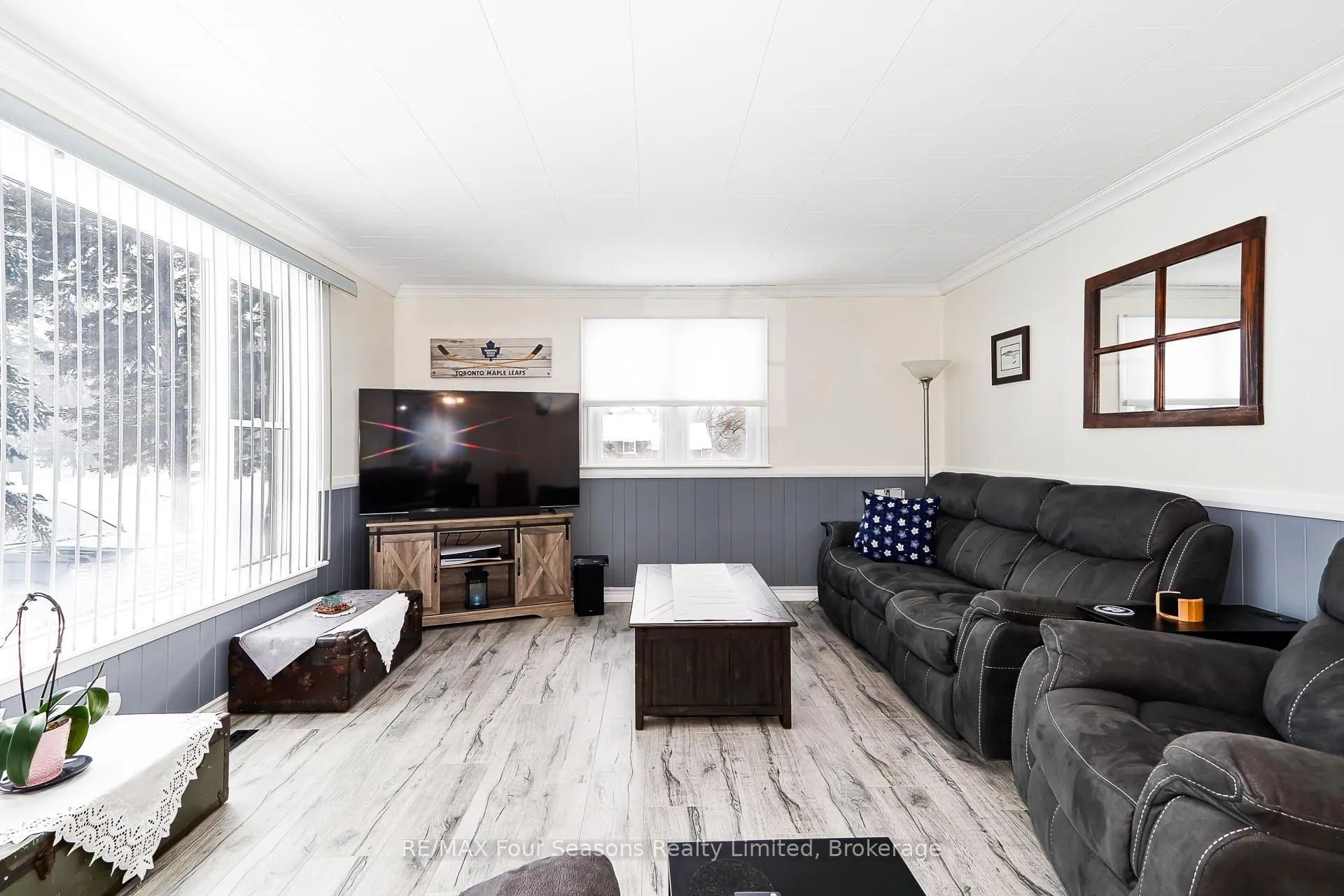 Photo 12 of 222 Charles Street, Clearview, Stayner — HOMEH