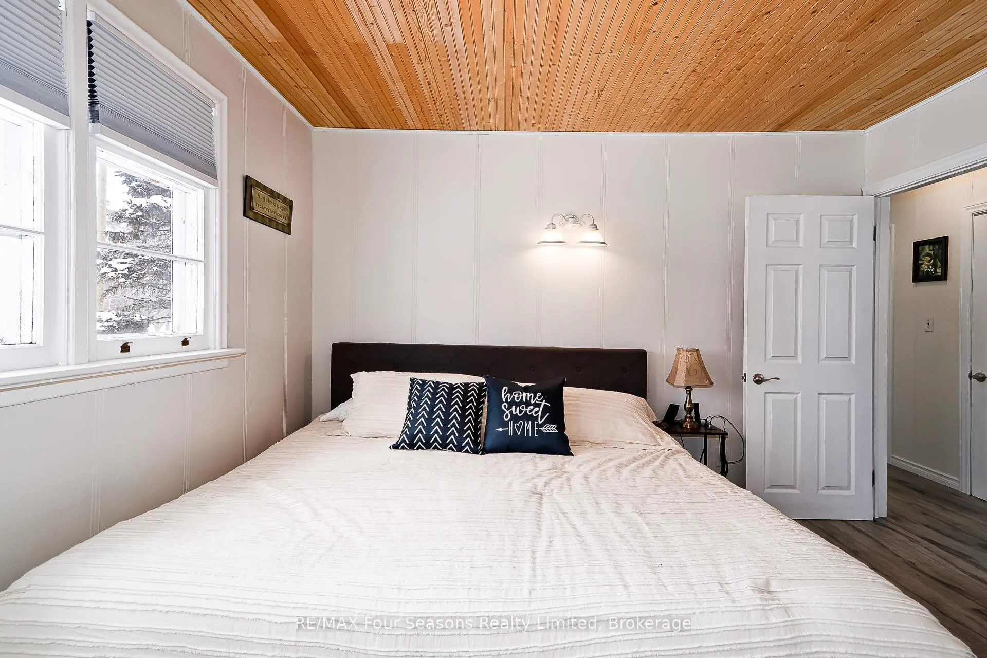 Photo 21 of 222 Charles Street, Clearview, Stayner — HOMEH