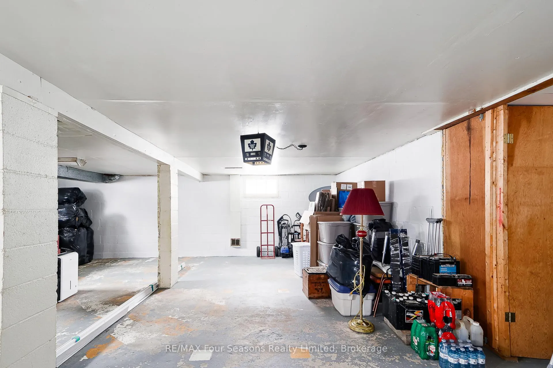 Photo 31 of 222 Charles Street, Clearview, Stayner — HOMEH
