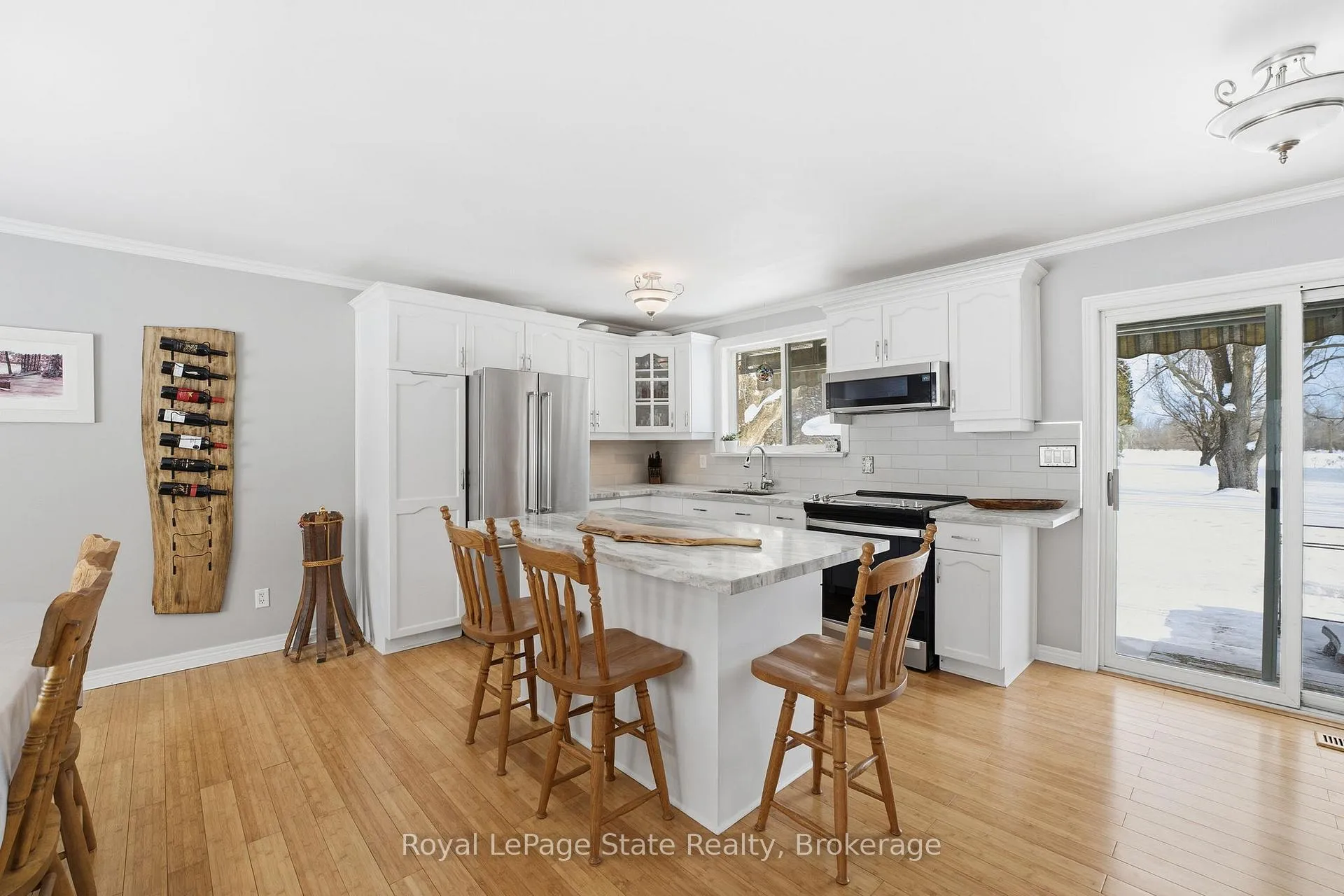 Photo 18 of 34 Carey Street, Hamilton, Rural Flamborough — HOMEH