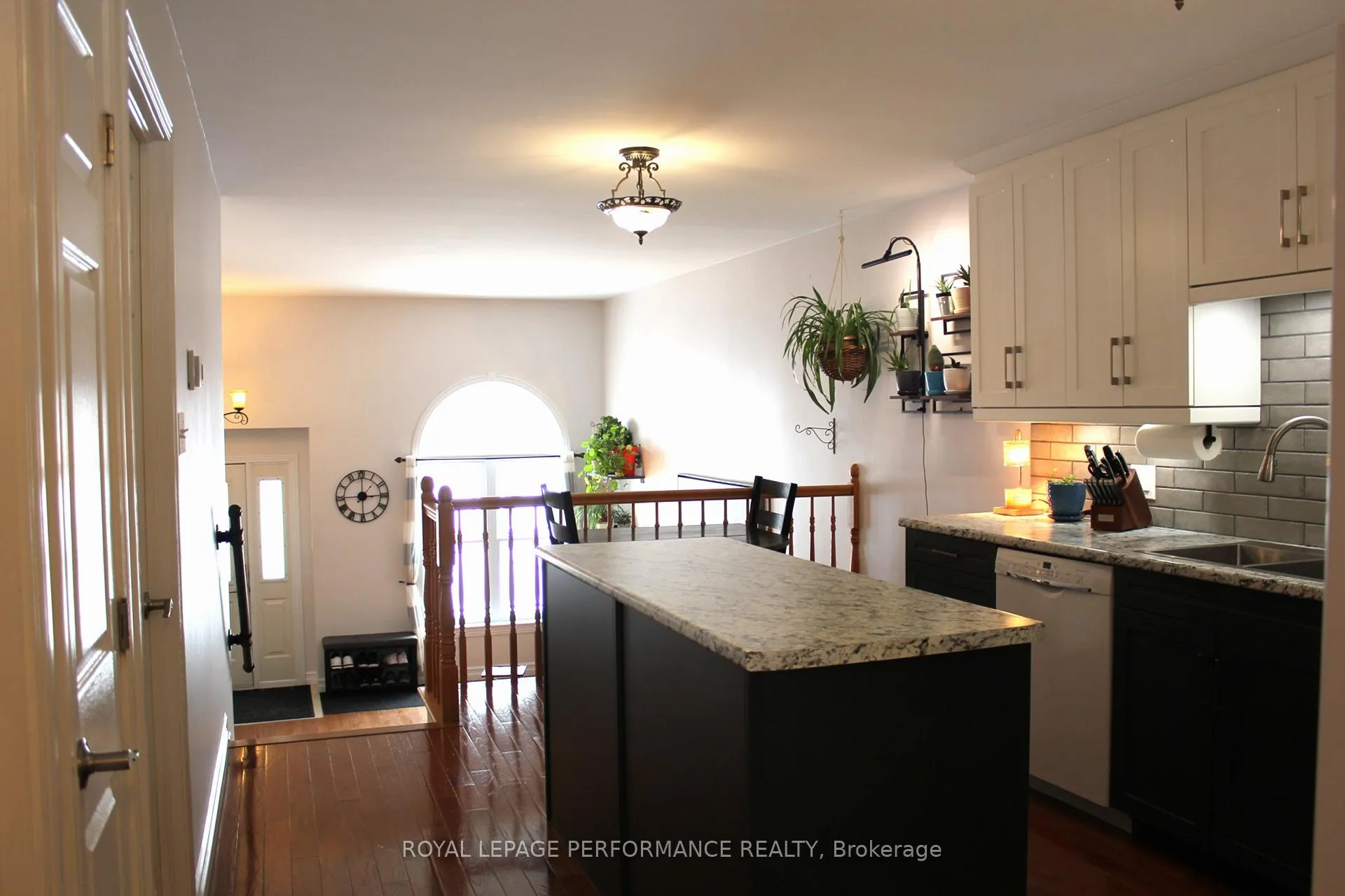 Photo 15 of 1791 Cumberland Street, Cornwall — HOMEH