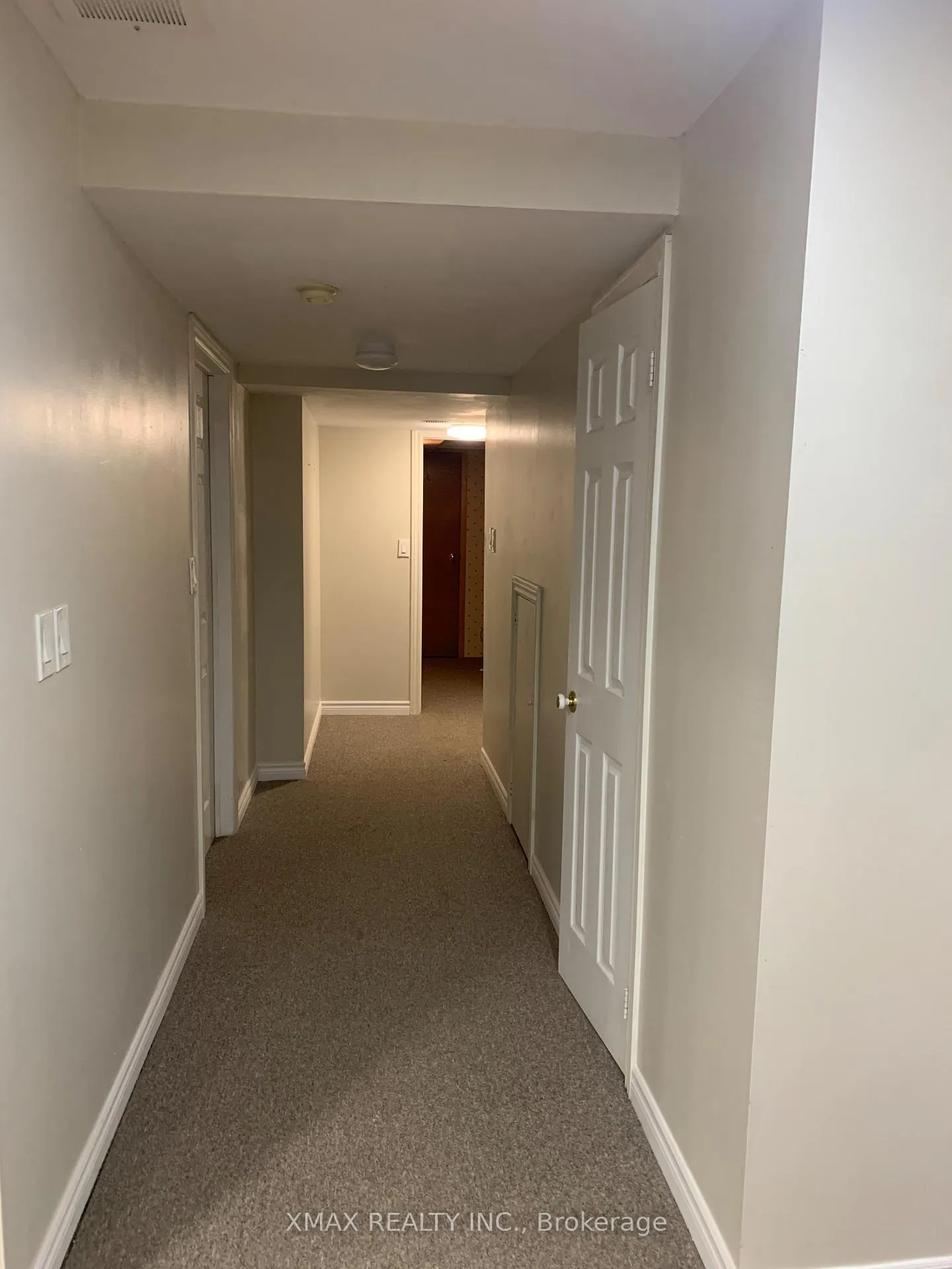 Photo 2 of 193 Sulmona Drive, Hamilton, Broughton — HOMEH