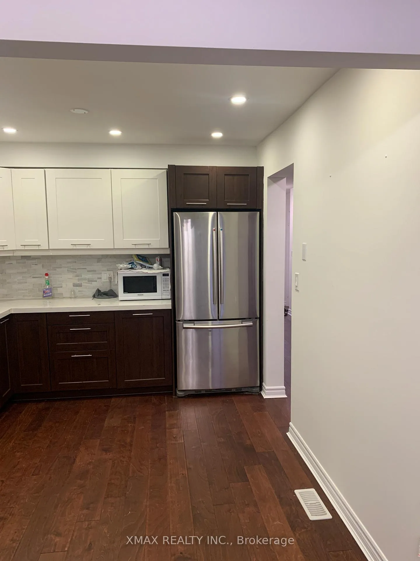 Photo 8 of 193 Sulmona Drive, Hamilton, Broughton — HOMEH