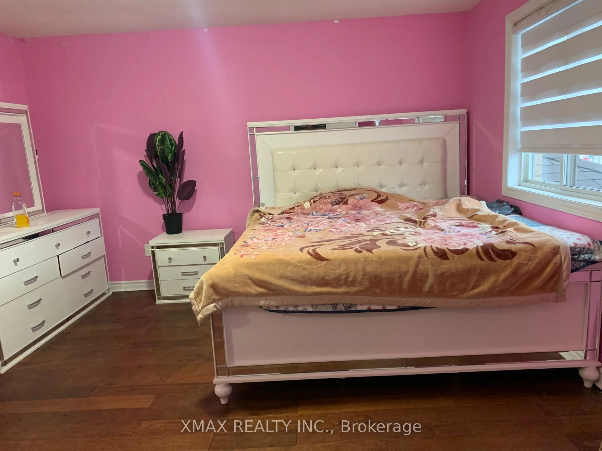 Photo 22 of 193 Sulmona Drive, Hamilton, Broughton — HOMEH