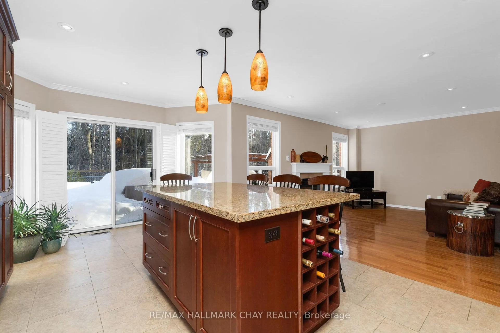 Photo 11 of 29 Benson Drive, Barrie, Sandy Hollow — HOMEH