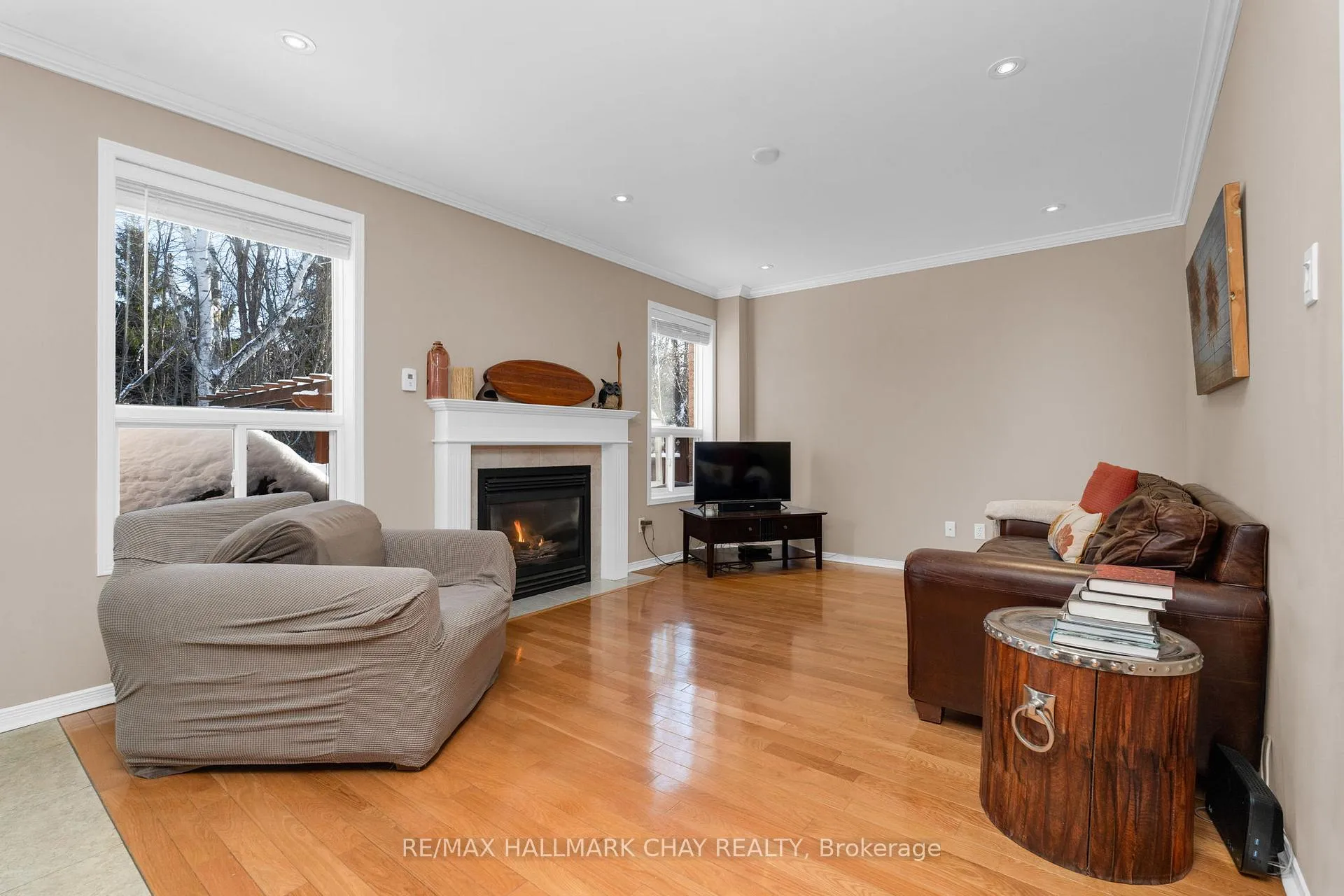 Photo 12 of 29 Benson Drive, Barrie, Sandy Hollow — HOMEH