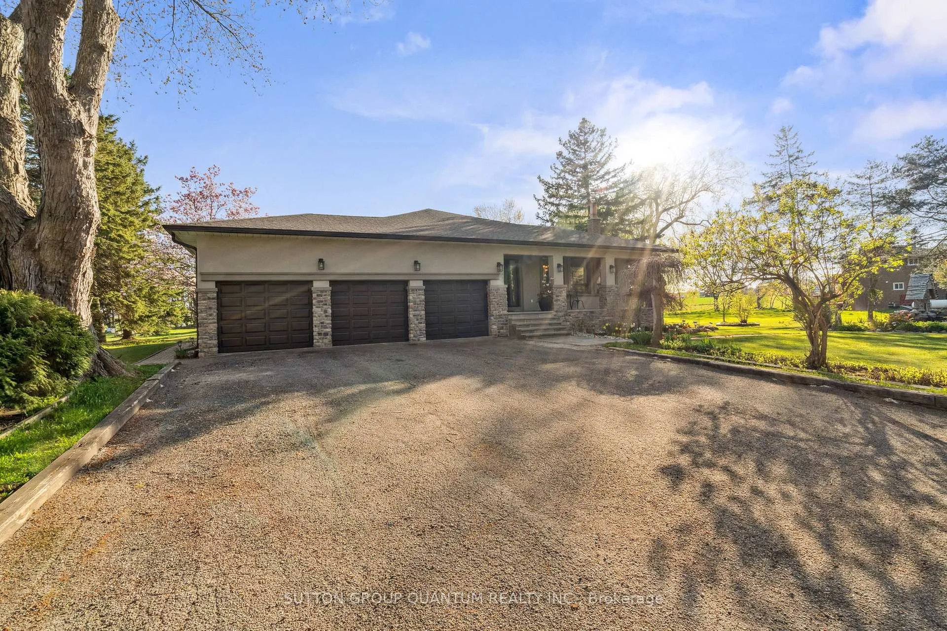Photo 5 of 14432 Innis Lake Road, Caledon, Rural Caledon — HOMEH
