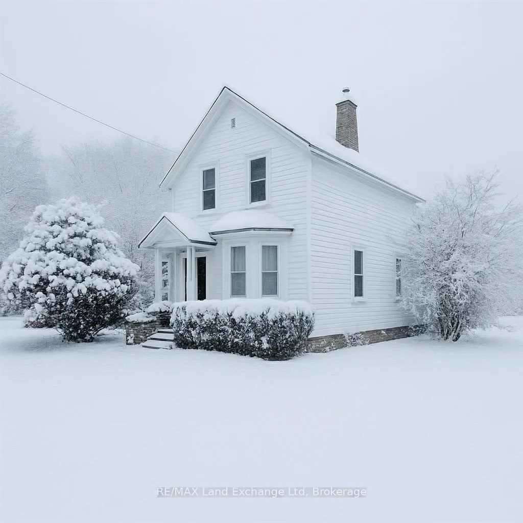 Photo 2 of 81 Patrick Street E, North Huron, Wingham — HOMEH