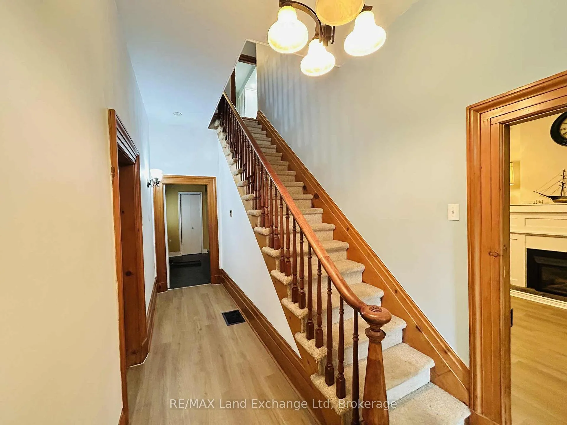 Photo 9 of 81 Patrick Street E, North Huron, Wingham — HOMEH