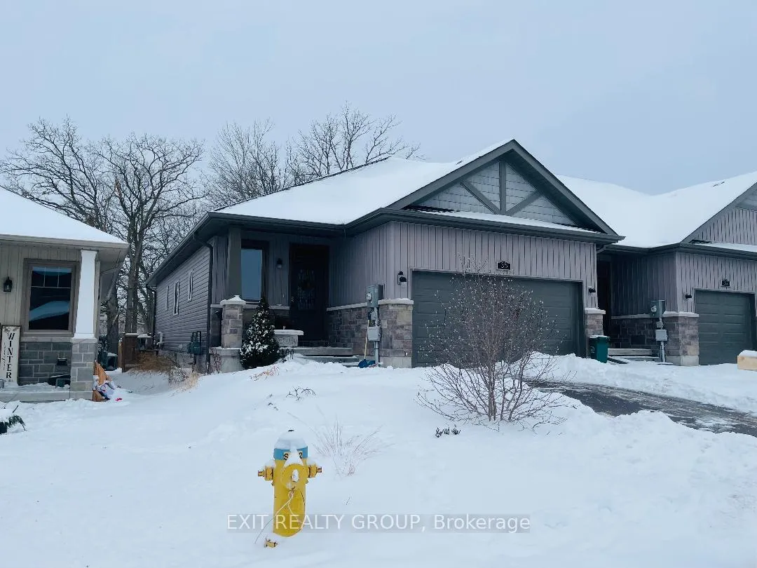 Photo 2 of 35 Ledgerock Court, Quinte West, Sidney Ward — HOMEH