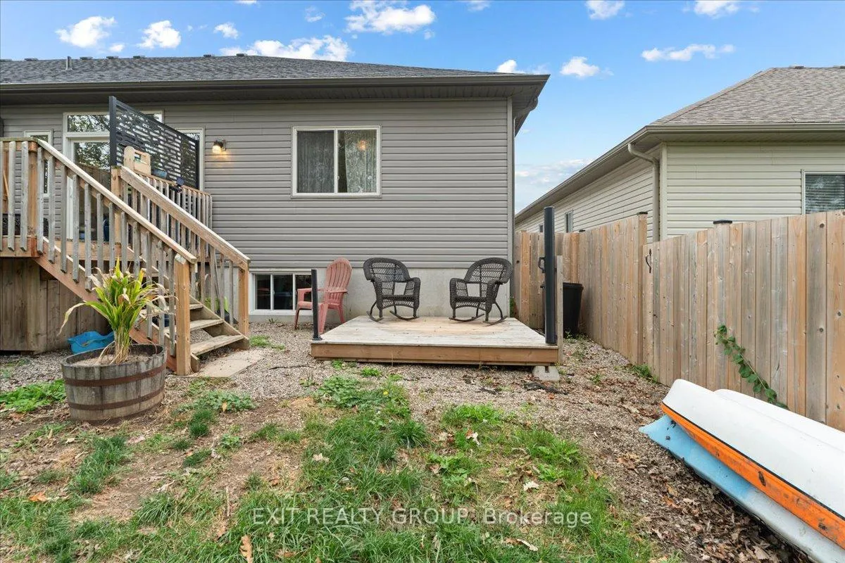 Photo 38 of 35 Ledgerock Court, Quinte West, Sidney Ward — HOMEH