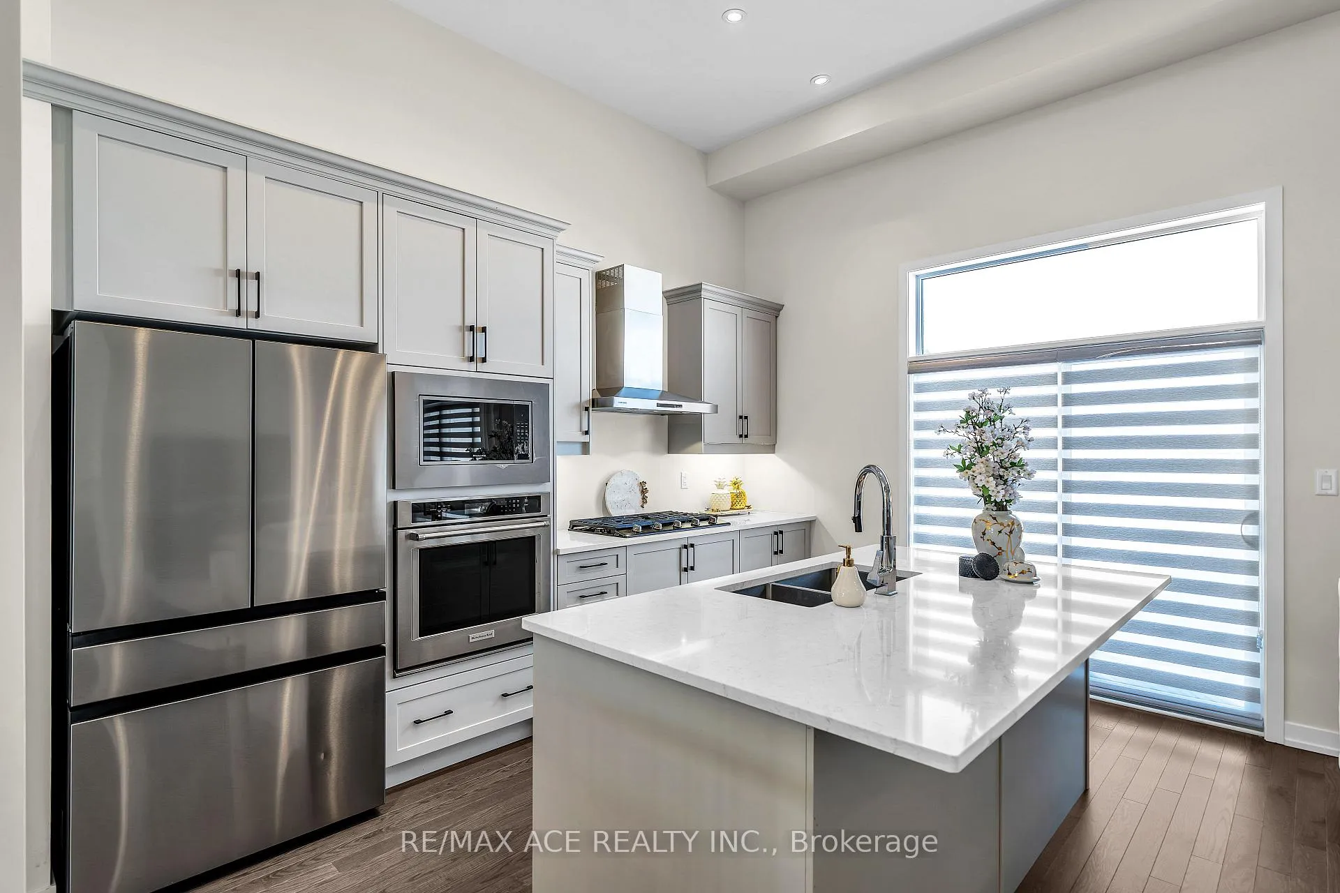 Photo 15 of 945 Rexton Drive, Oshawa, Kedron — HOMEH