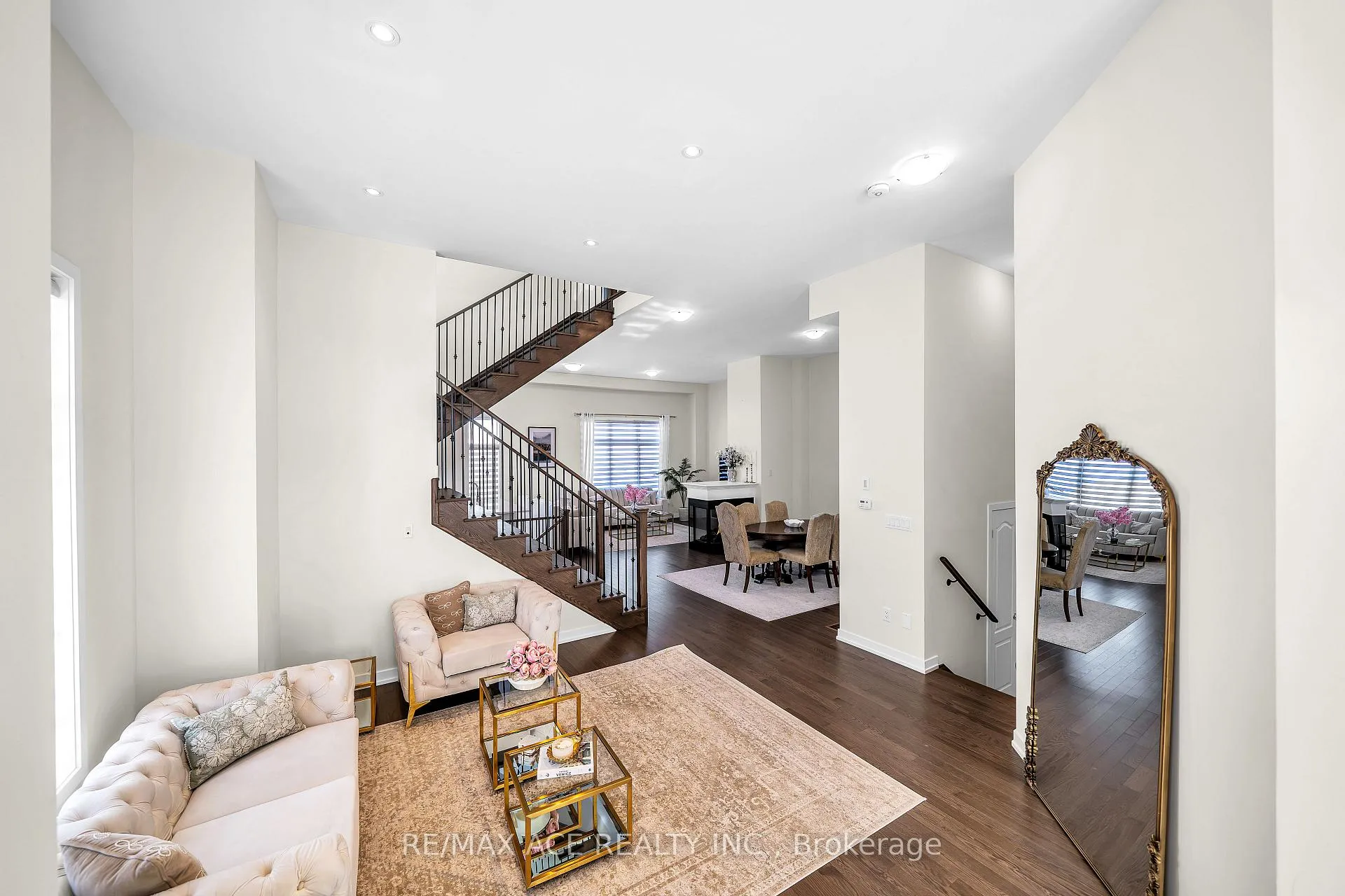 Photo 19 of 945 Rexton Drive, Oshawa, Kedron — HOMEH