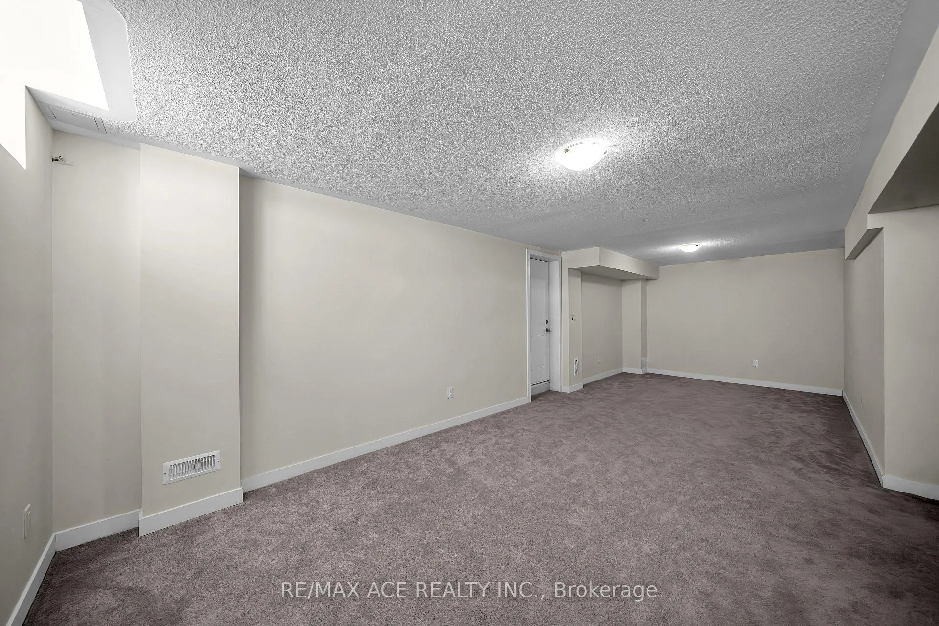 Photo 44 of 945 Rexton Drive, Oshawa, Kedron — HOMEH