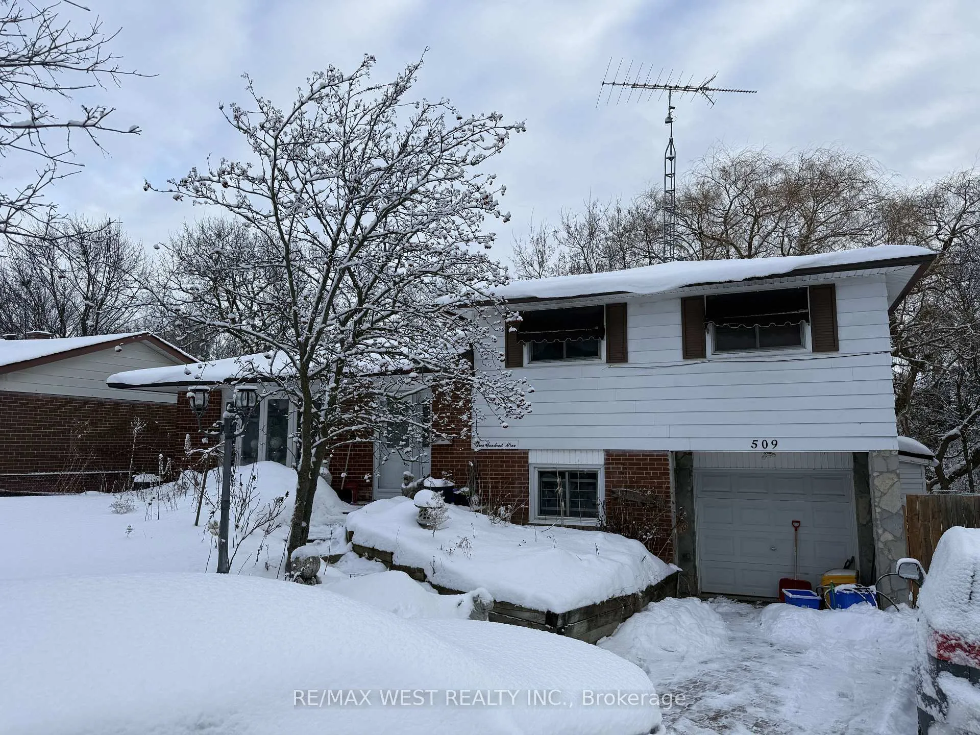 Front of 509 Arnhem Drive