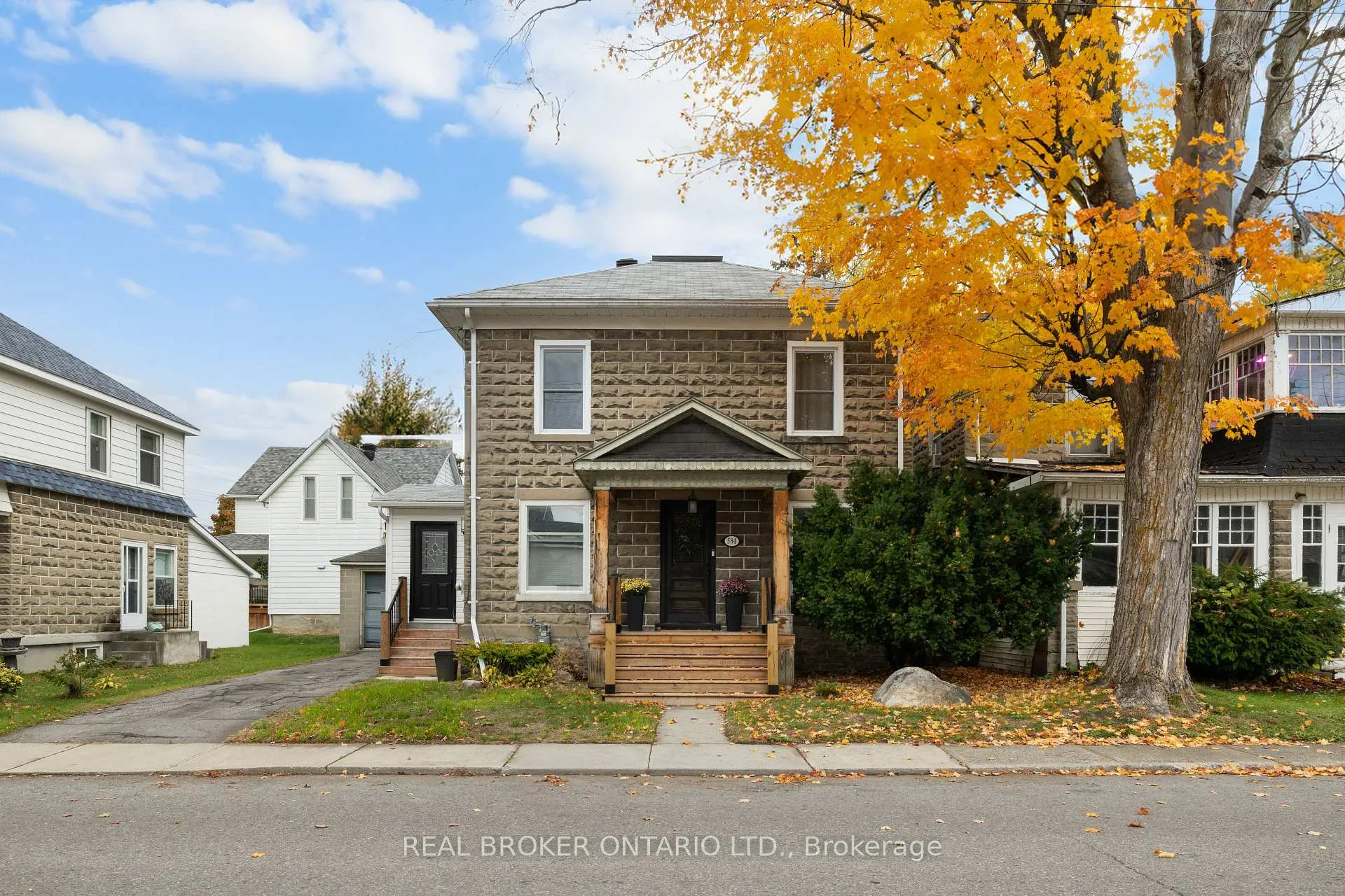 Photo 3 of 584 Jessup Street, Prescott — HOMEH