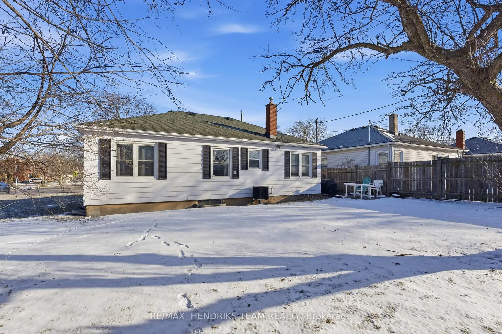 Photo 33 of 85 Albert Street W, Thorold, Thorold Downtown — HOMEH