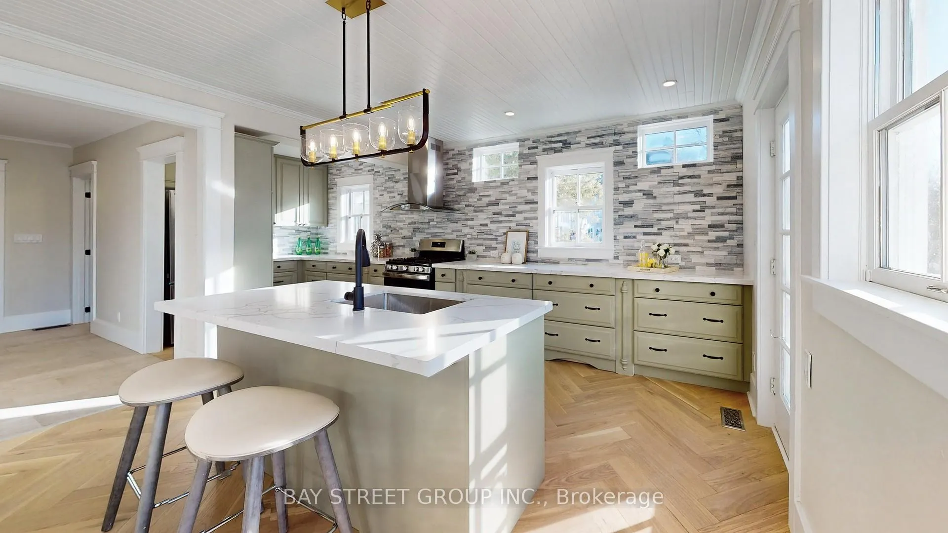 Photo 10 of 236 Main Street, Markham, Unionville — HOMEH