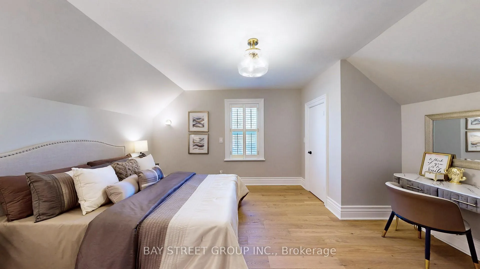 Photo 36 of 236 Main Street, Markham, Unionville — HOMEH