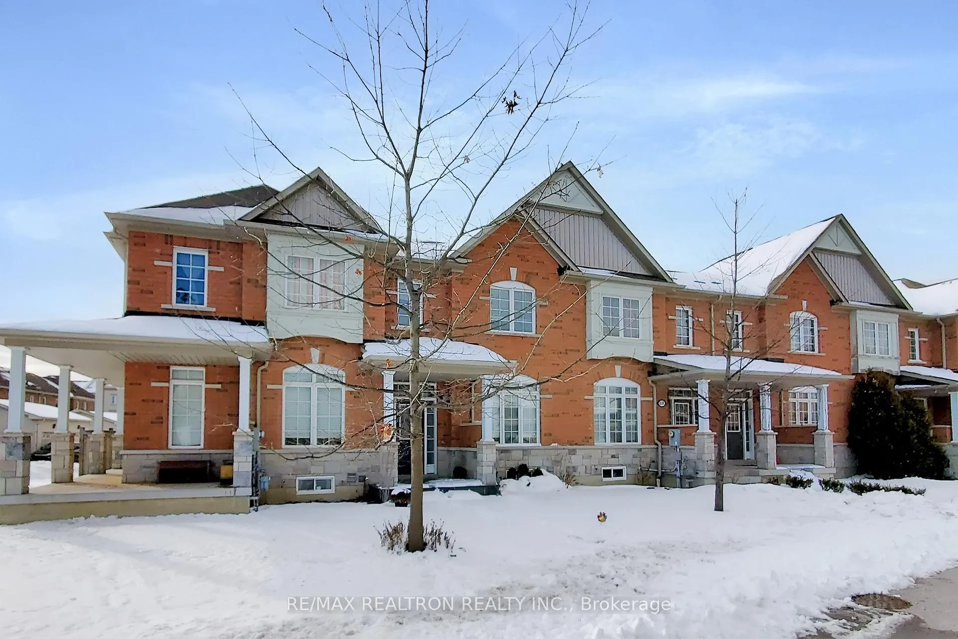 Photo 2 of 2442 Earl Grey Avenue, Pickering, Duffin Heights — HOMEH