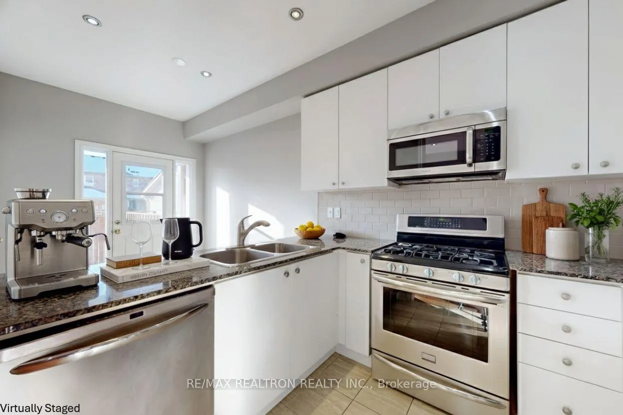 Photo 12 of 2442 Earl Grey Avenue, Pickering, Duffin Heights — HOMEH
