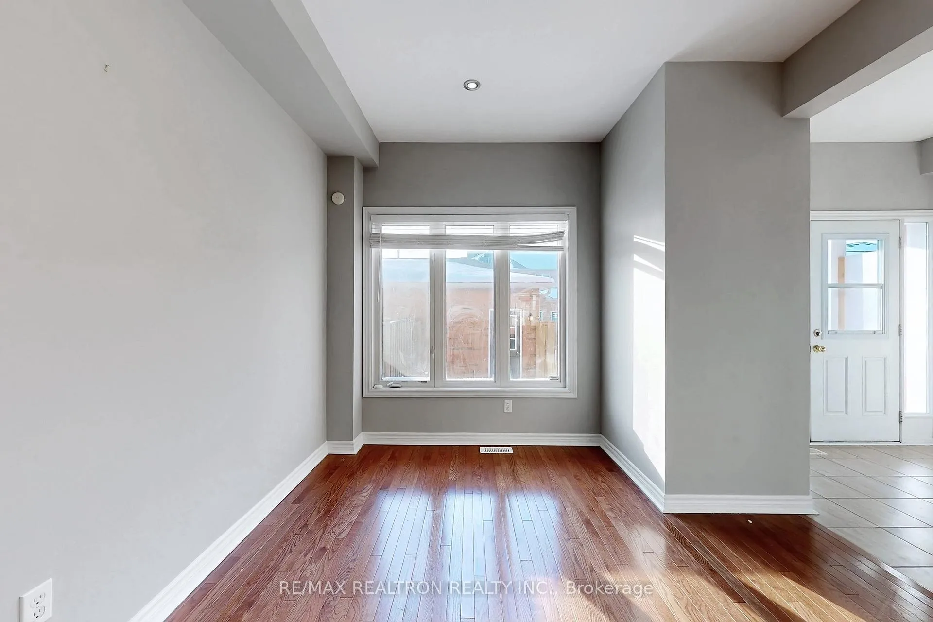 Photo 19 of 2442 Earl Grey Avenue, Pickering, Duffin Heights — HOMEH