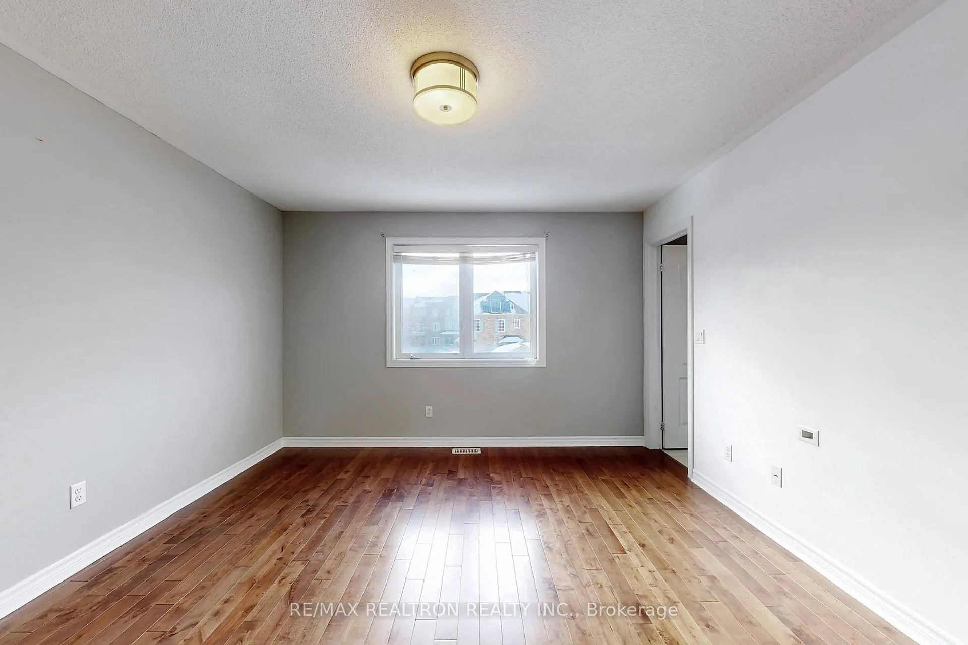 Photo 23 of 2442 Earl Grey Avenue, Pickering, Duffin Heights — HOMEH