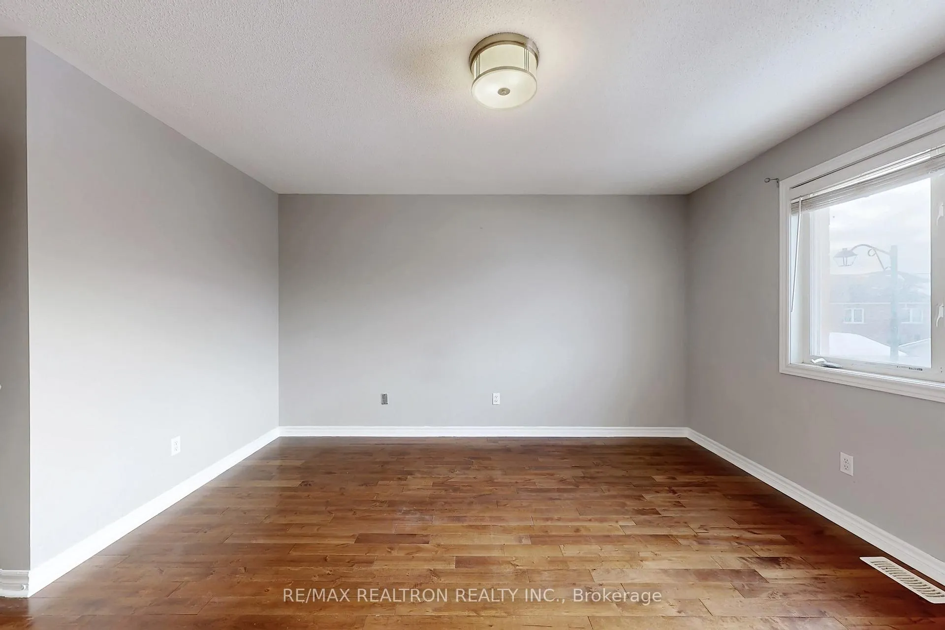 Photo 24 of 2442 Earl Grey Avenue, Pickering, Duffin Heights — HOMEH