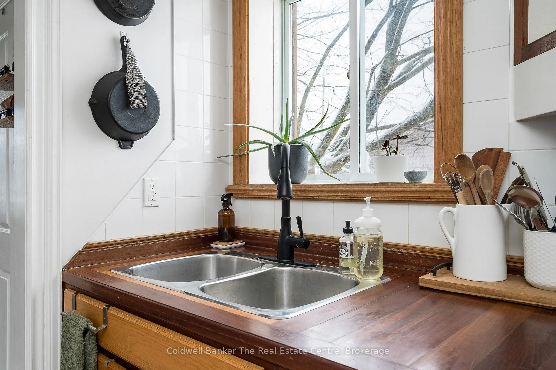 Photo 11 of 1229 County Road 124, Clearview, Rural Clearview — HOMEH