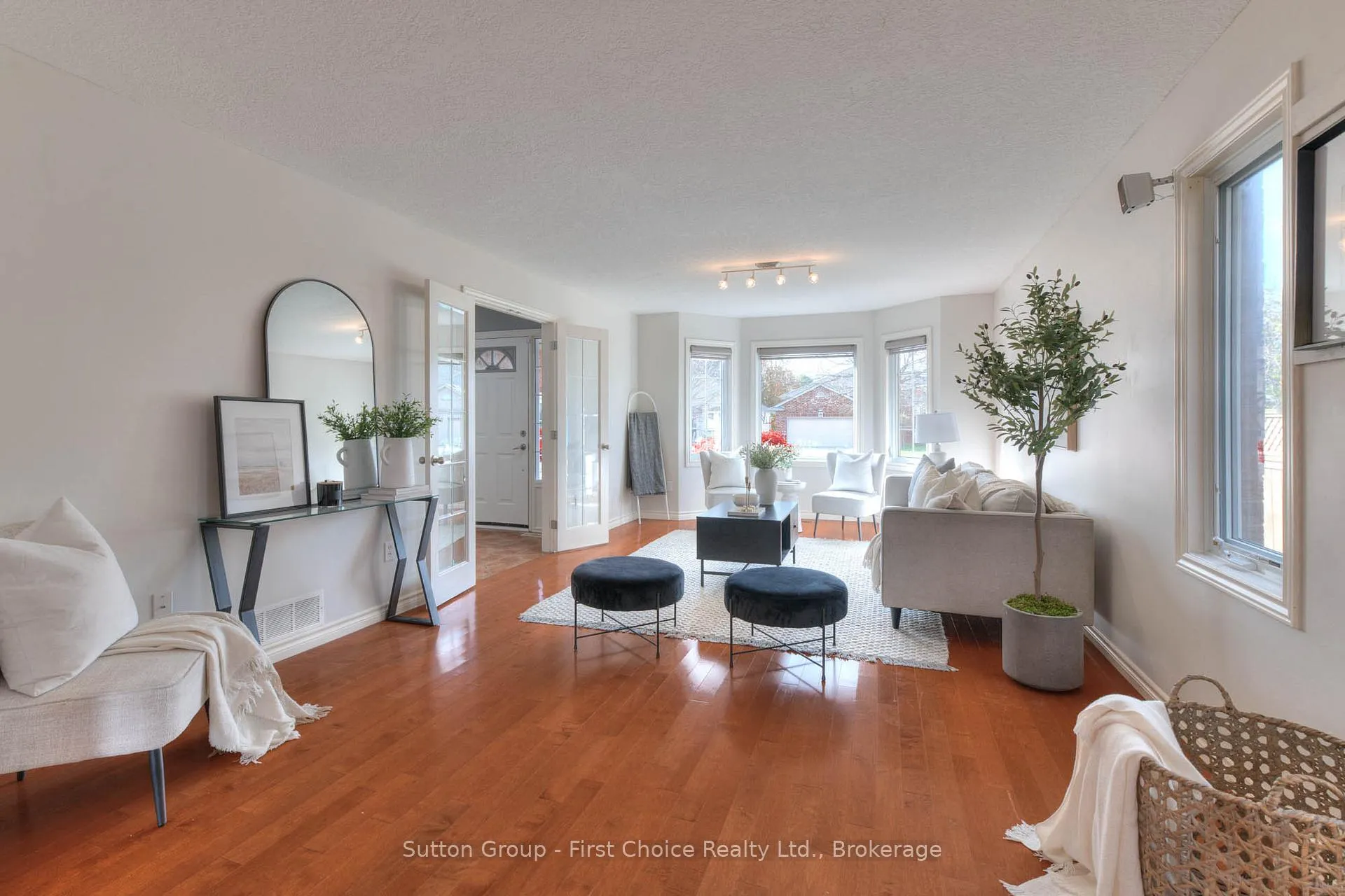 Photo 5 of 91 Lightbourne Avenue, Stratford — HOMEH