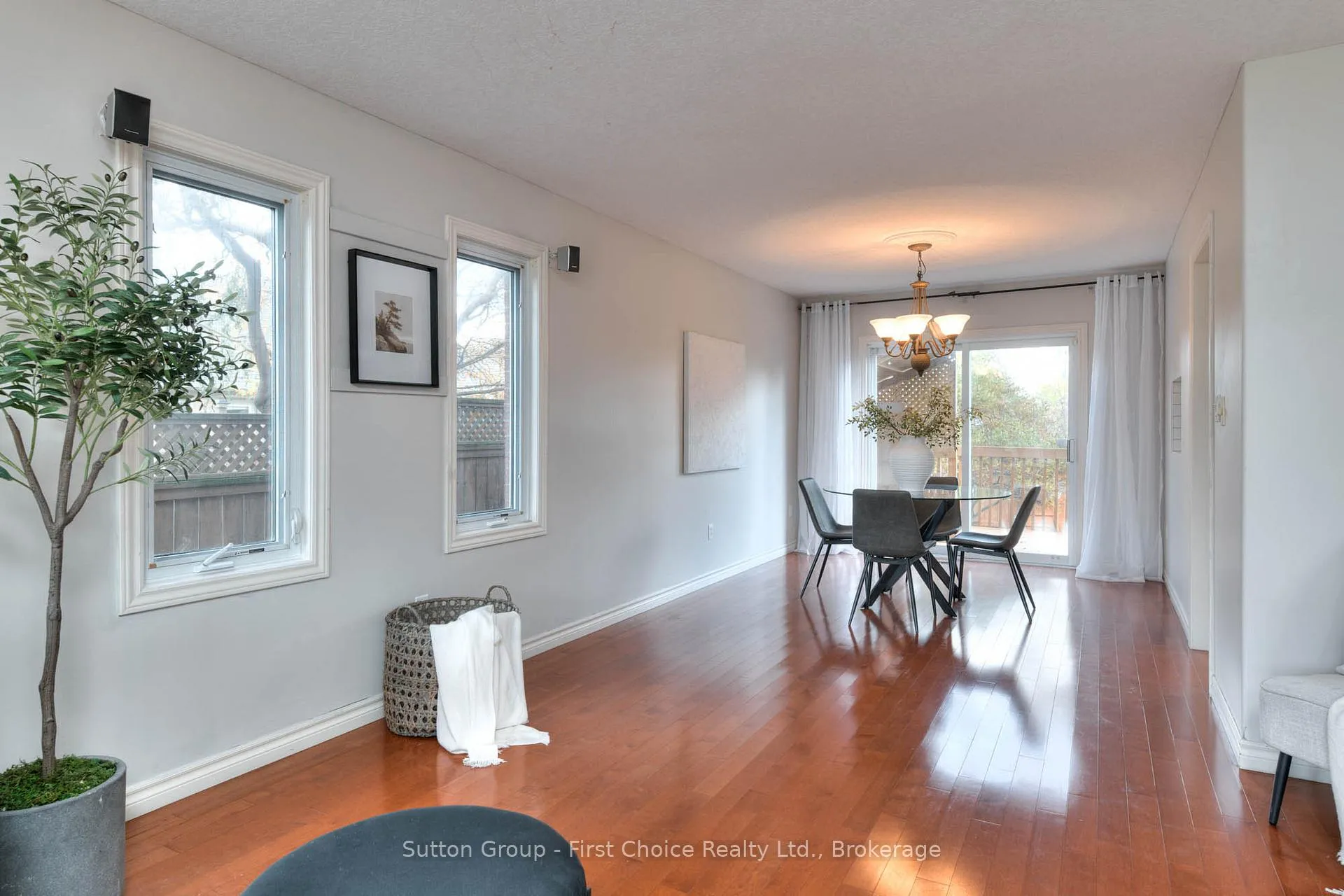 Photo 7 of 91 Lightbourne Avenue, Stratford — HOMEH