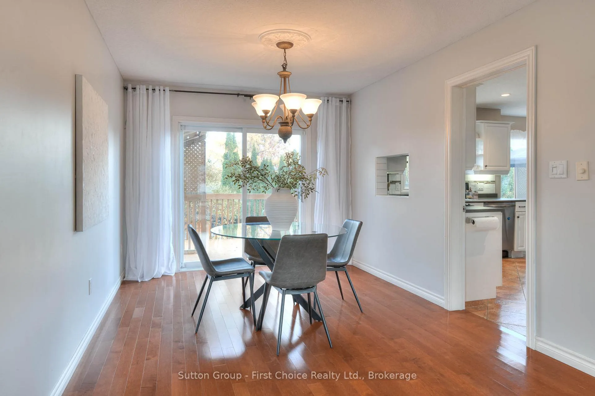 Photo 8 of 91 Lightbourne Avenue, Stratford — HOMEH