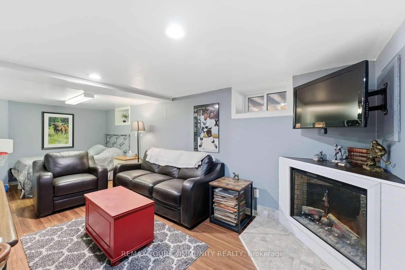 Photo 21 of 41 Eastern Avenue, New Tecumseth, Tottenham — HOMEH