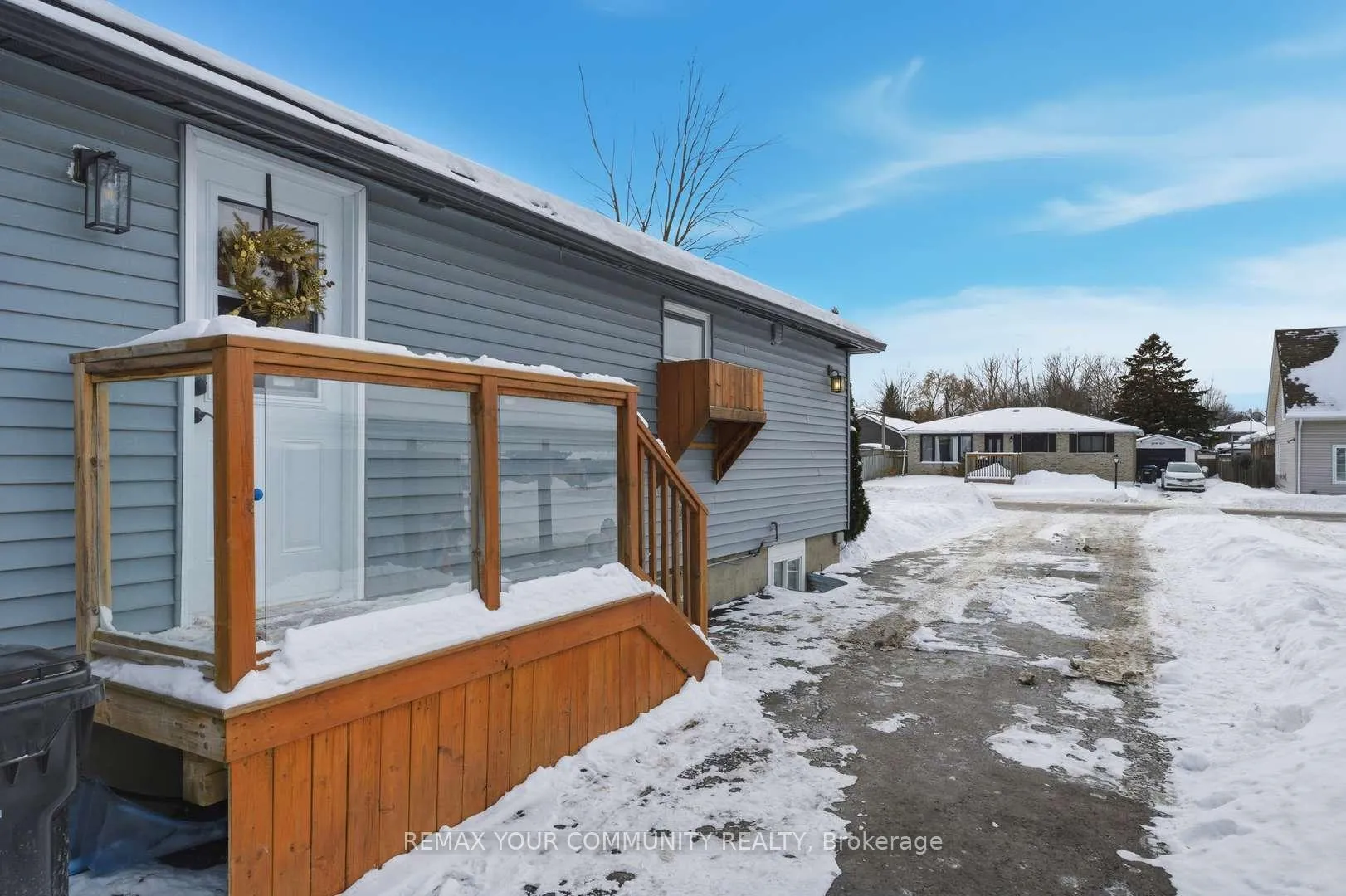Photo 3 of 41 Eastern Avenue, New Tecumseth, Tottenham — HOMEH